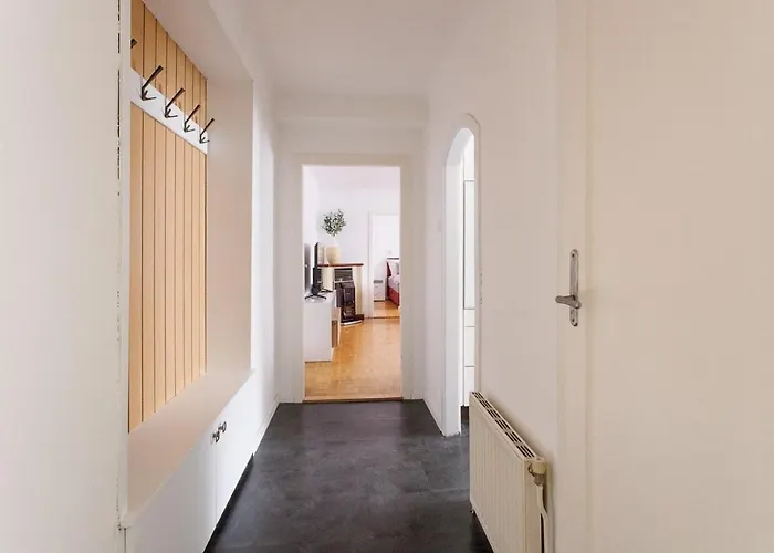 #livelikealocal Nestroyplatz Near Center Apartamento Viena